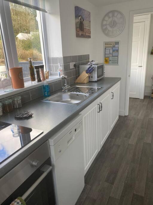 Rural Cosy Retreat For Two Near Port Isaac Apartment Delabole Екстериор снимка