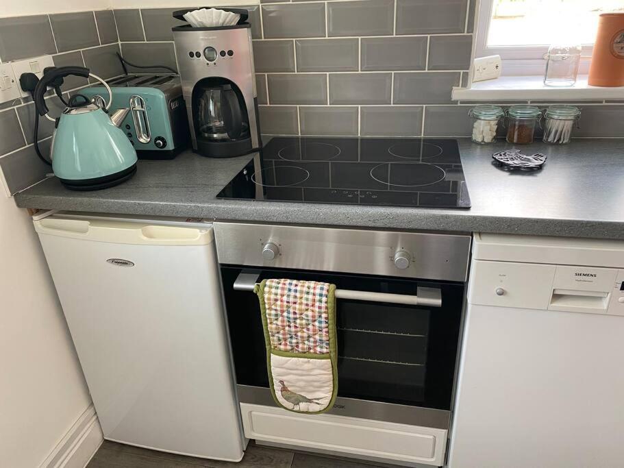 Rural Cosy Retreat For Two Near Port Isaac Apartment Delabole Екстериор снимка